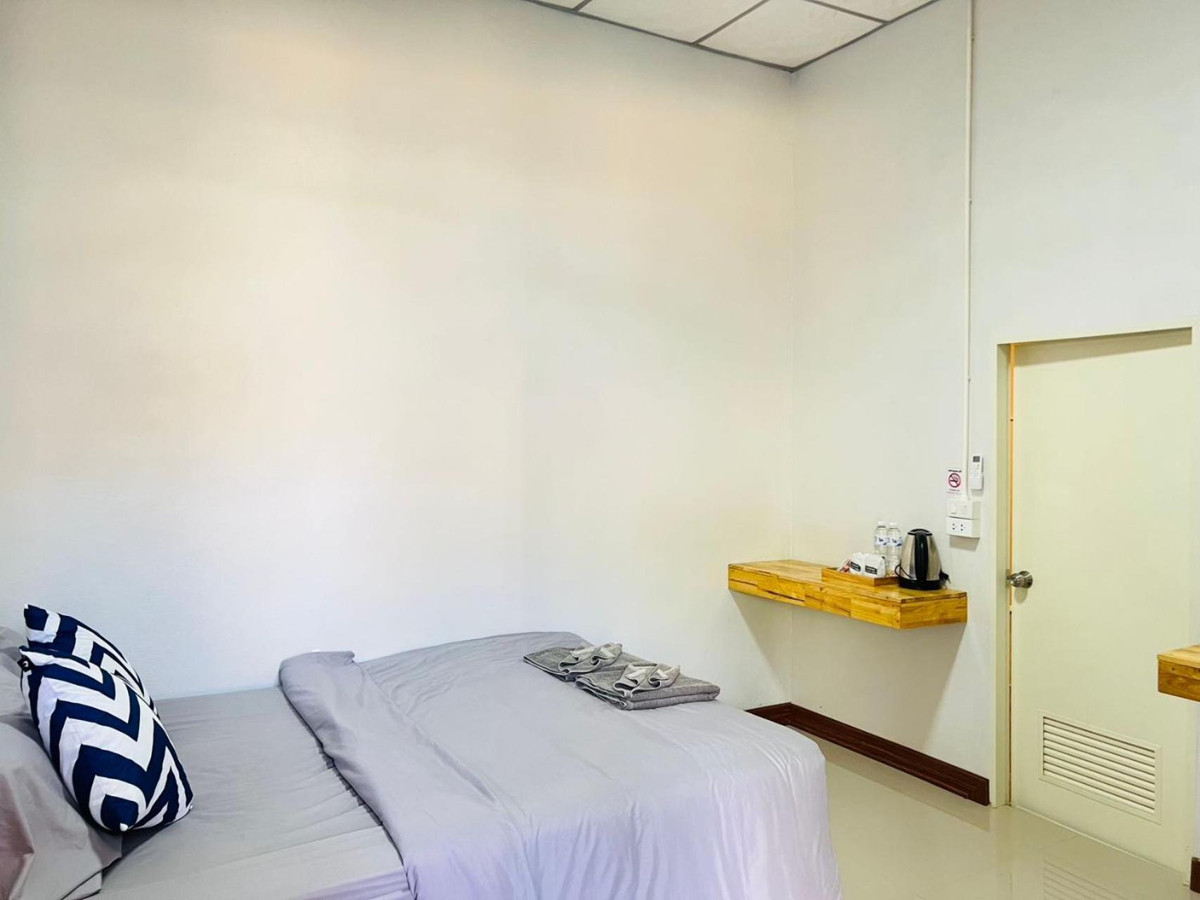 Lungwang Guest House 반락타이 외부 사진