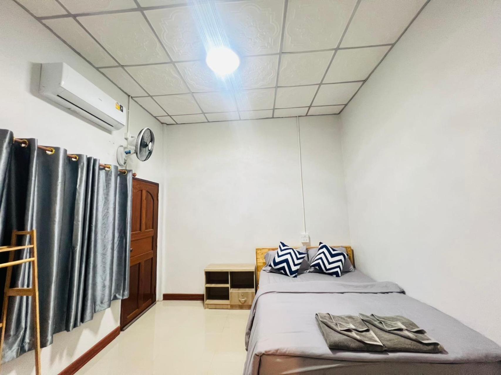Lungwang Guest House 반락타이 외부 사진