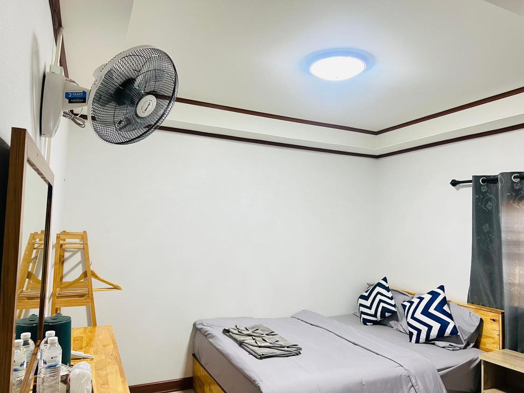 Lungwang Guest House 반락타이 외부 사진