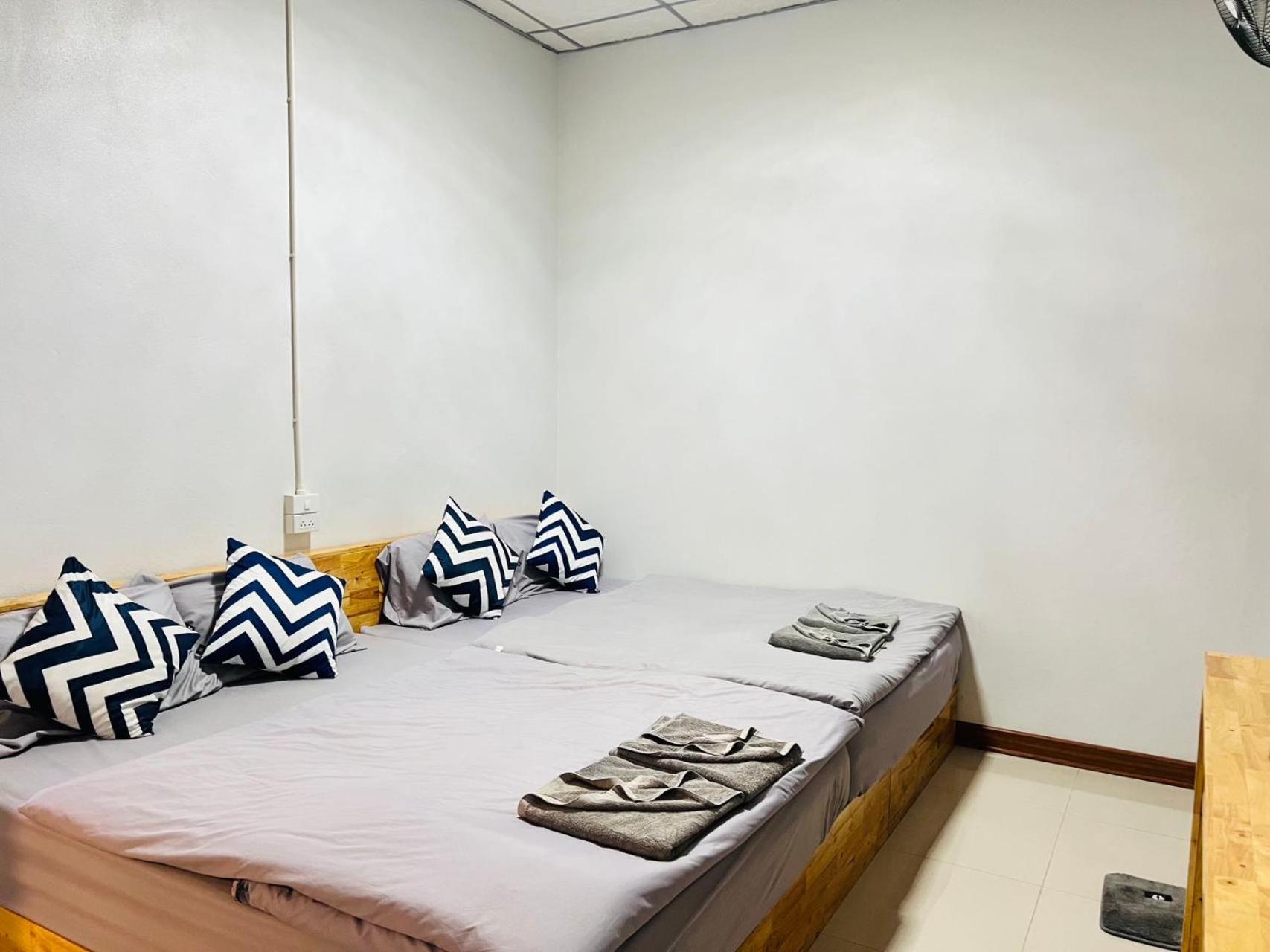Lungwang Guest House 반락타이 외부 사진