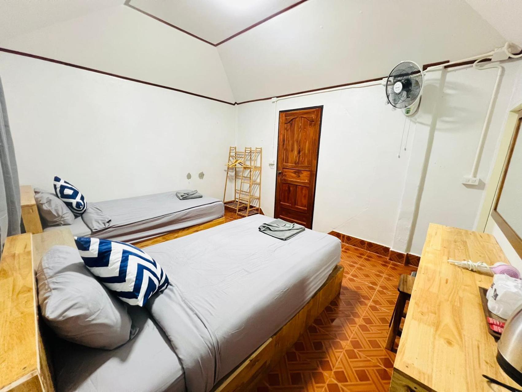 Lungwang Guest House 반락타이 외부 사진